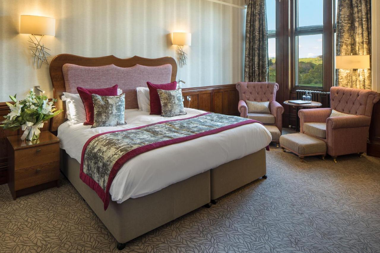 Armathwaite Hall & *