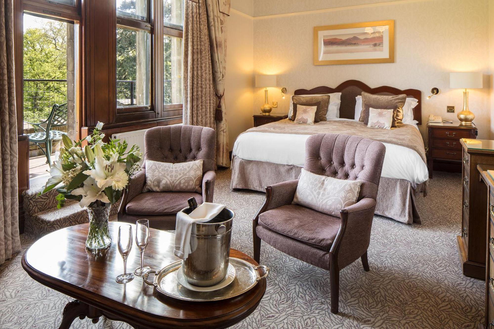 Armathwaite Hall & *